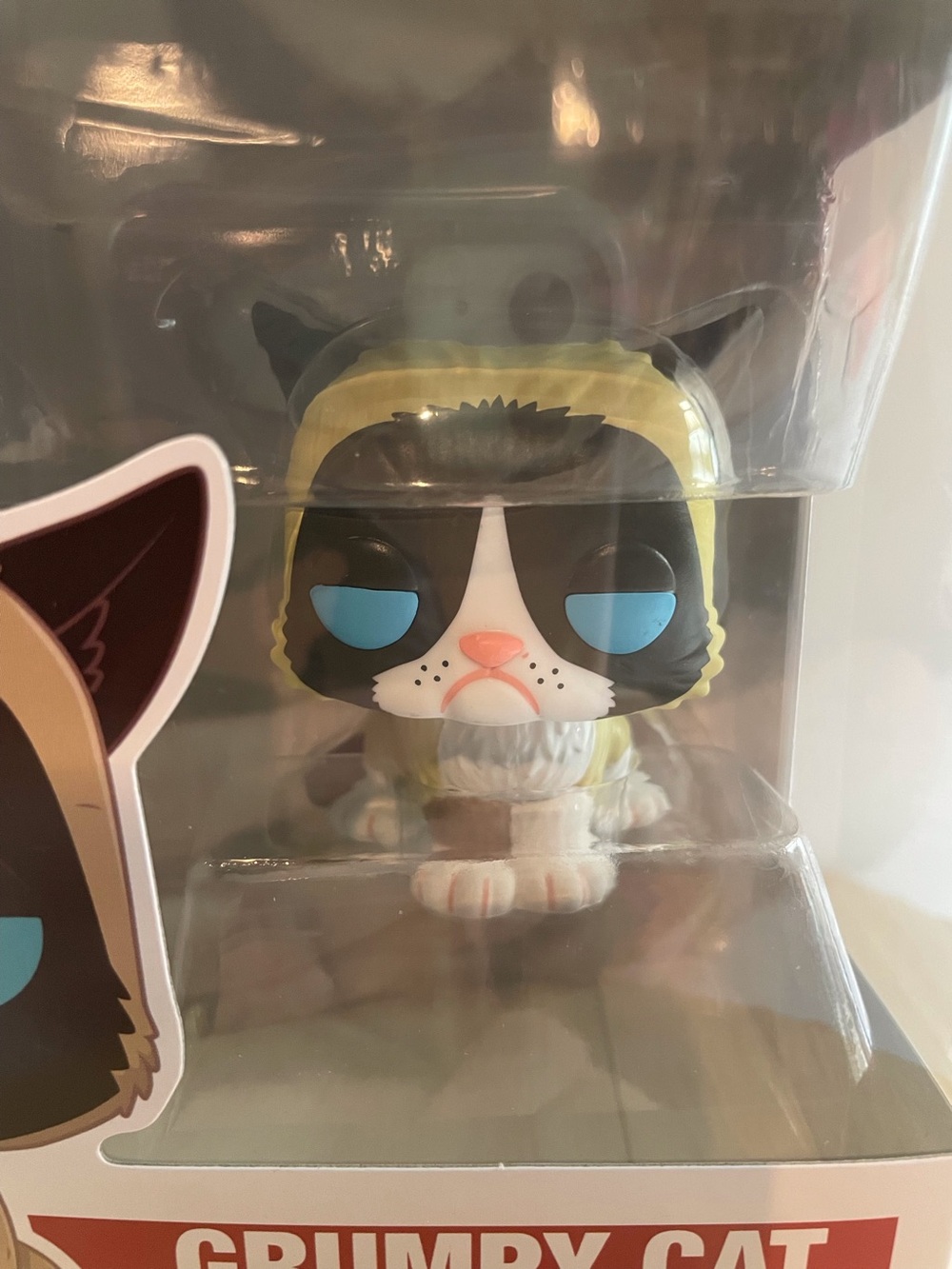 Funko Pop Grumpy Cat - Picture 3 of 9
